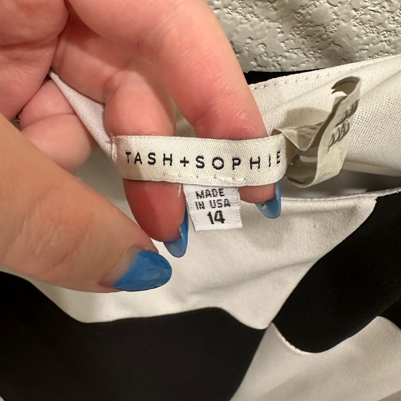 Tash + Sophie 60s Inspired Cap Sleeve Shift Midi Dress Black and White Size 14 - Picture 6 of 6